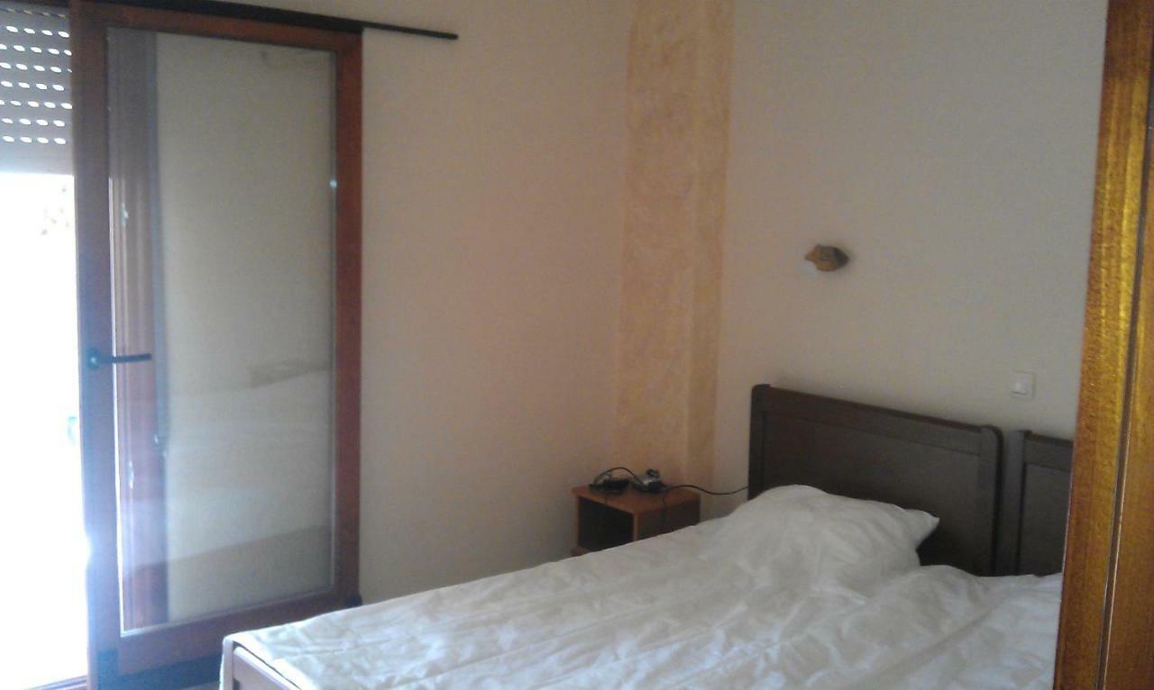 Apartment 60M From Sea! Nea Kallikrateia Zewnętrze zdjęcie