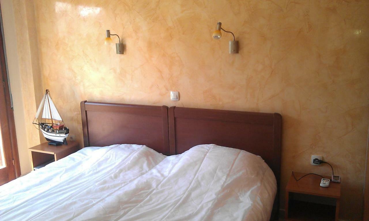Apartment 60M From Sea! Nea Kallikrateia Zewnętrze zdjęcie
